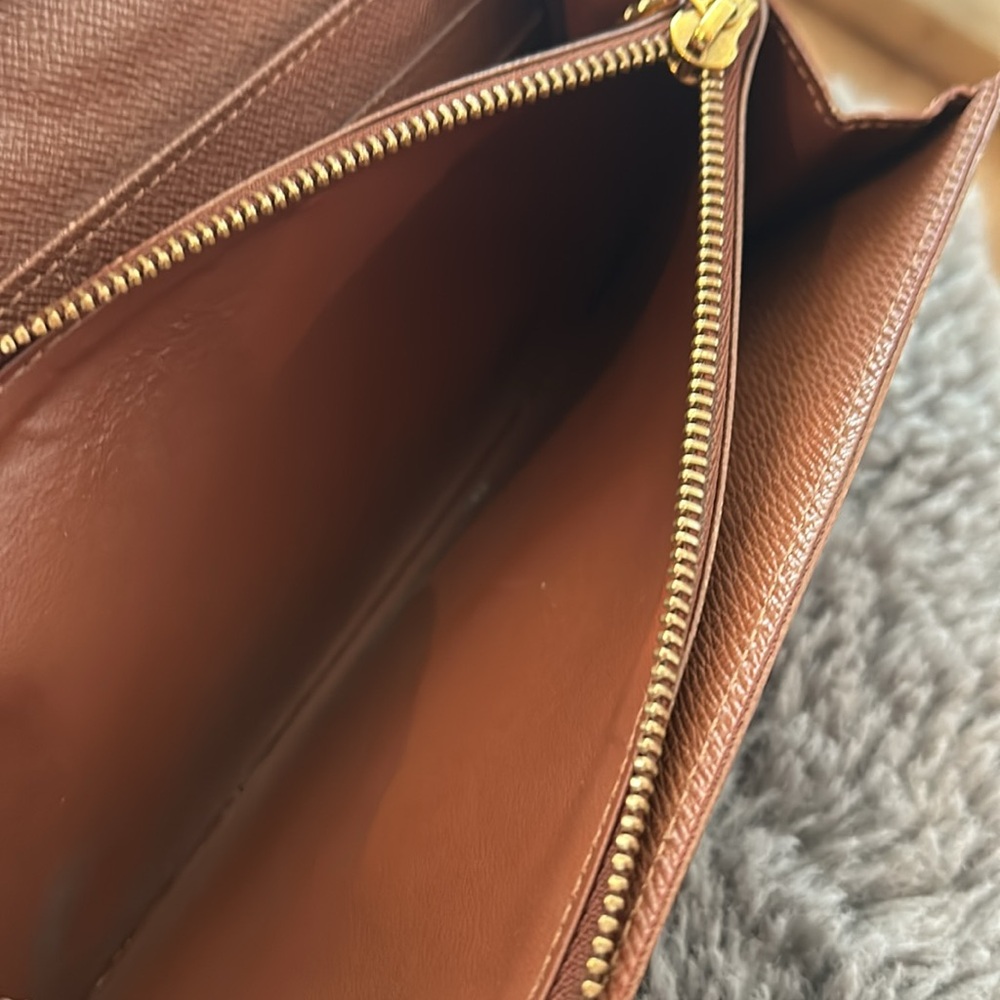 Louis Vuitton Etoile Wallet - Picture 5 of 7